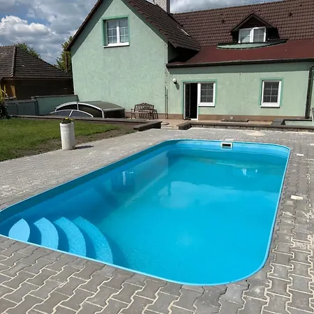 1kk Blizko Prahy * Zlonice